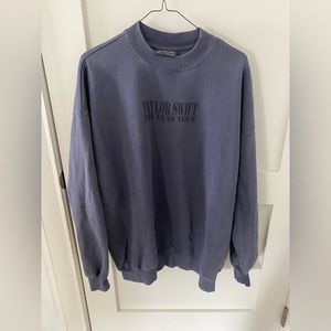 NWT TAYLOR SWIFT CREWNECK SWEATSHIRT